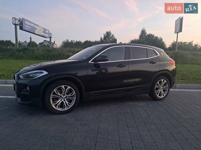 Черный БМВ X2, объемом двигателя 2 л и пробегом 91 тыс. км за 21750 $, фото 1 на Automoto.ua