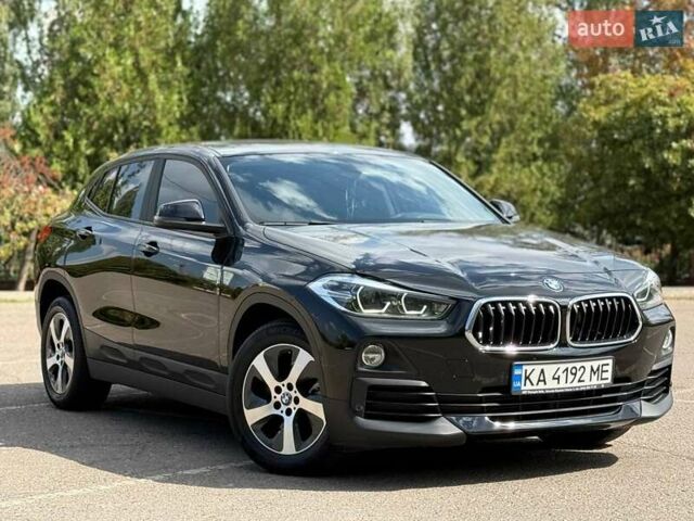 Черный БМВ X2, объемом двигателя 2 л и пробегом 76 тыс. км за 27700 $, фото 1 на Automoto.ua