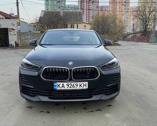 Чорний БМВ X2, об'ємом двигуна 1.5 л та пробігом 13 тис. км за 36500 $, фото 1 на Automoto.ua