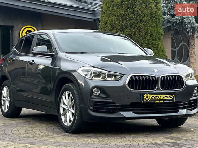 Серый БМВ X2, объемом двигателя 2 л и пробегом 101 тыс. км за 24800 $, фото 1 на Automoto.ua