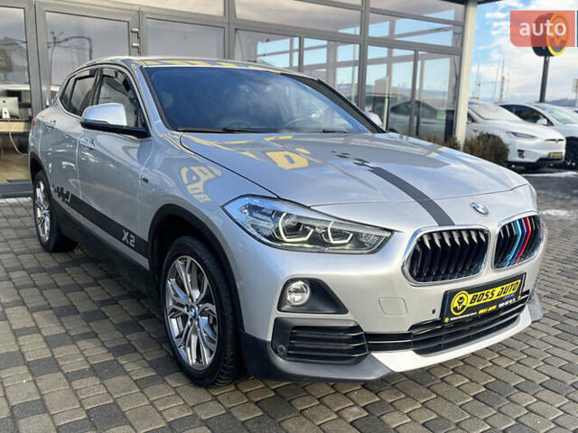Серый БМВ X2, объемом двигателя 2 л и пробегом 86 тыс. км за 25000 $, фото 1 на Automoto.ua