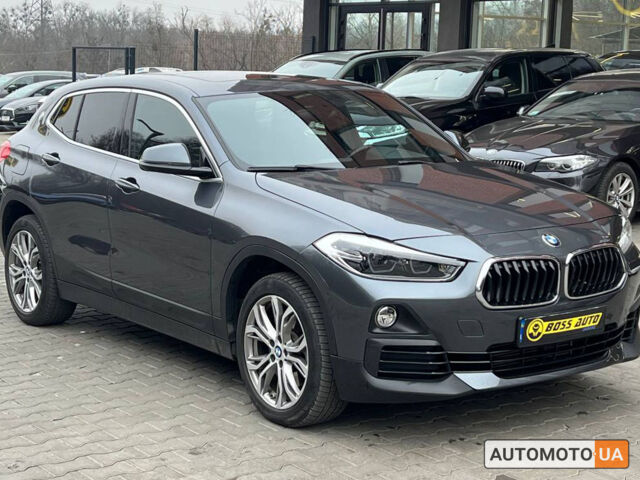 Серый БМВ X2, объемом двигателя 2 л и пробегом 43 тыс. км за 28000 $, фото 1 на Automoto.ua