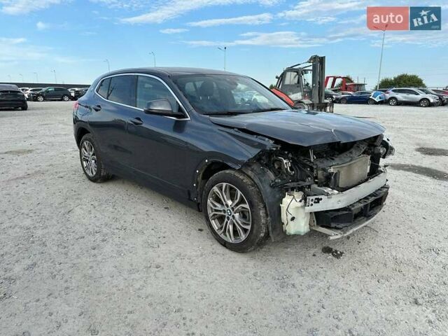 Серый БМВ X2, объемом двигателя 0 л и пробегом 119 тыс. км за 14500 $, фото 1 на Automoto.ua
