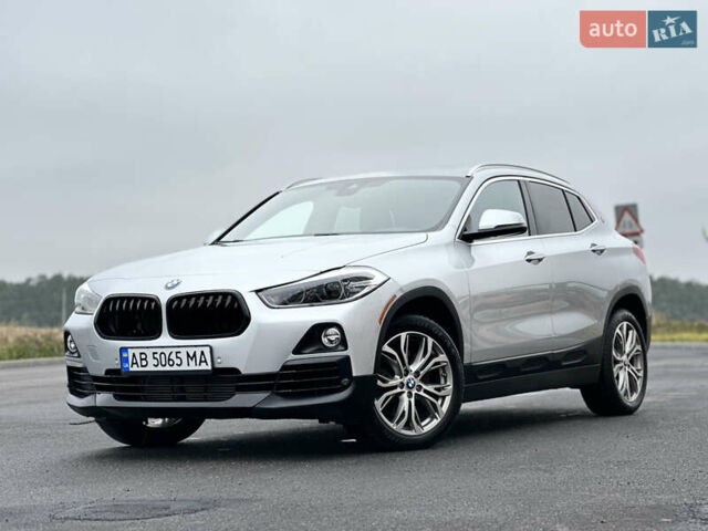 Серый БМВ X2, объемом двигателя 2 л и пробегом 81 тыс. км за 22900 $, фото 1 на Automoto.ua