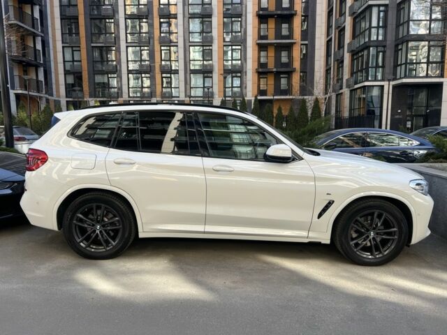 Белый БМВ Х3, объемом двигателя 1.6 л и пробегом 44 тыс. км за 27000 $, фото 1 на Automoto.ua