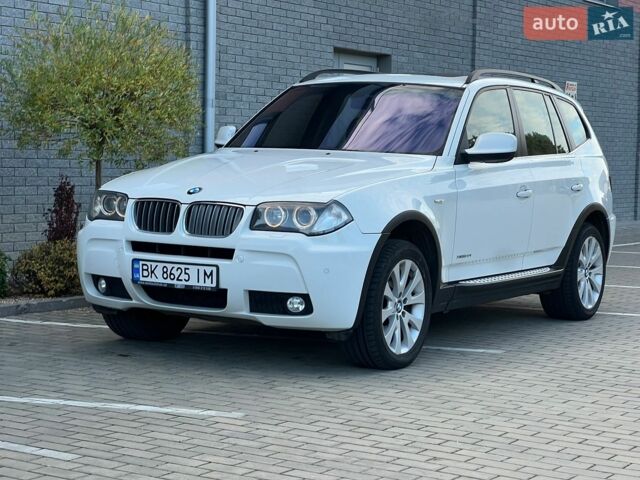 Белый БМВ Х3, объемом двигателя 3 л и пробегом 150 тыс. км за 9200 $, фото 1 на Automoto.ua