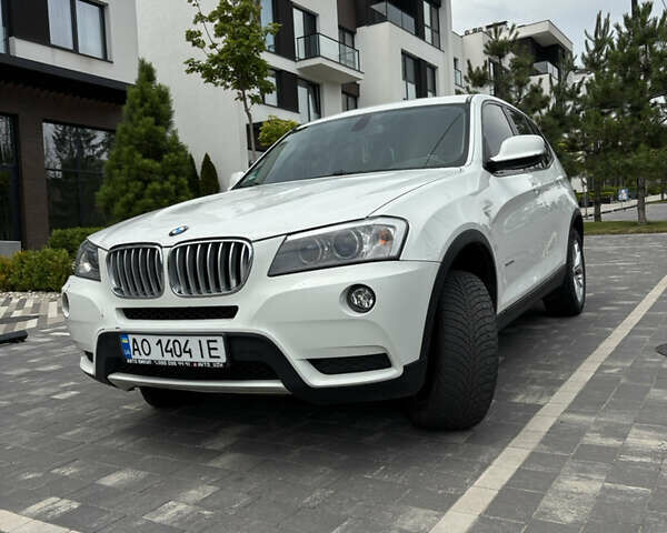Білий БМВ Х3, об'ємом двигуна 2.98 л та пробігом 224 тис. км за 9900 $, фото 1 на Automoto.ua
