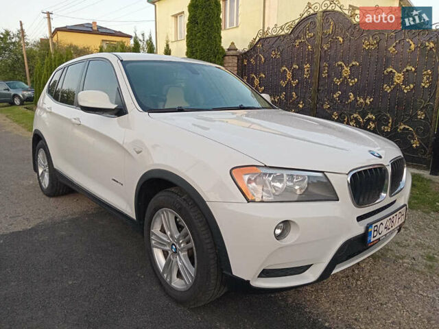 Білий БМВ Х3, об'ємом двигуна 2 л та пробігом 294 тис. км за 10500 $, фото 1 на Automoto.ua