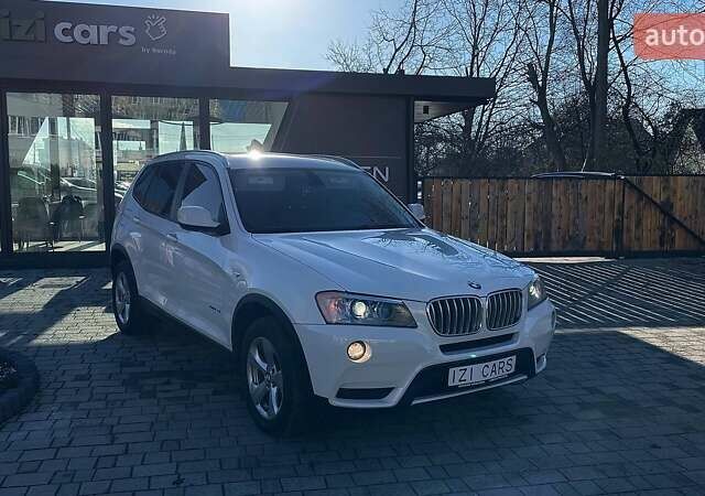 Белый БМВ Х3, объемом двигателя 3 л и пробегом 161 тыс. км за 13500 $, фото 1 на Automoto.ua