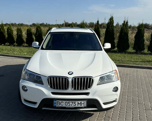 Белый БМВ Х3, объемом двигателя 2 л и пробегом 236 тыс. км за 13000 $, фото 1 на Automoto.ua