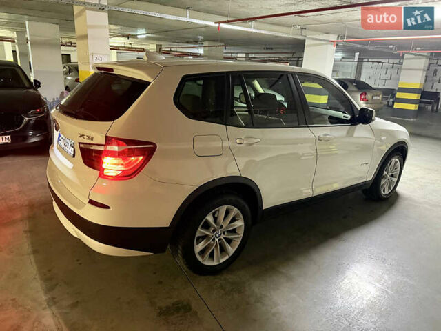 Белый БМВ Х3, объемом двигателя 2 л и пробегом 220 тыс. км за 16700 $, фото 1 на Automoto.ua