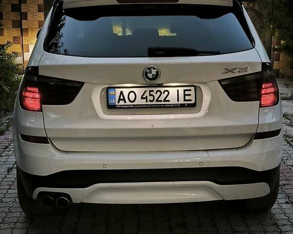 Белый БМВ Х3, объемом двигателя 2 л и пробегом 253 тыс. км за 15500 $, фото 1 на Automoto.ua