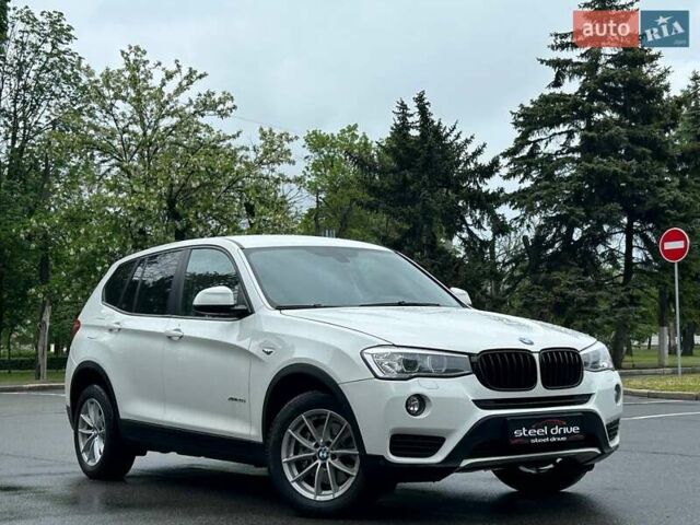 Білий БМВ Х3, об'ємом двигуна 2 л та пробігом 274 тис. км за 17999 $, фото 1 на Automoto.ua