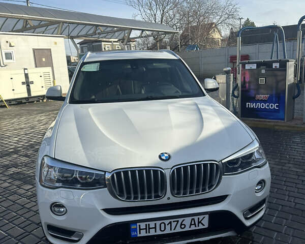 Білий БМВ Х3, об'ємом двигуна 2 л та пробігом 160 тис. км за 21500 $, фото 1 на Automoto.ua