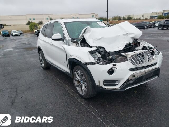 Белый БМВ Х3, объемом двигателя 2 л и пробегом 70 тыс. км за 10300 $, фото 1 на Automoto.ua