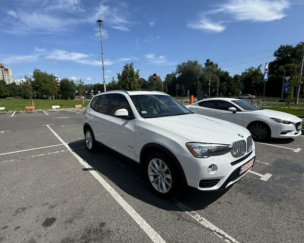 Білий БМВ Х3, об'ємом двигуна 2 л та пробігом 173 тис. км за 15900 $, фото 1 на Automoto.ua