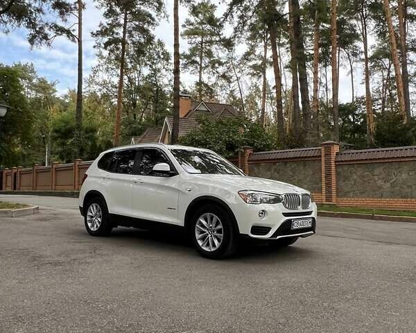 Білий БМВ Х3, об'ємом двигуна 2 л та пробігом 150 тис. км за 19000 $, фото 1 на Automoto.ua