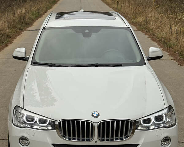 Білий БМВ Х3, об'ємом двигуна 2 л та пробігом 200 тис. км за 16300 $, фото 1 на Automoto.ua