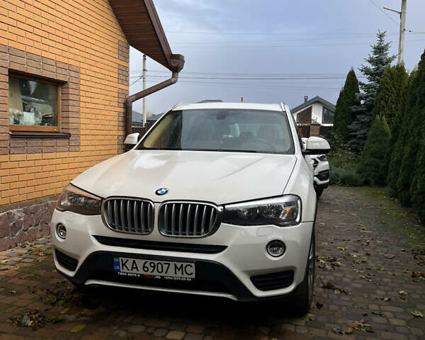 Білий БМВ Х3, об'ємом двигуна 2 л та пробігом 244 тис. км за 21500 $, фото 1 на Automoto.ua