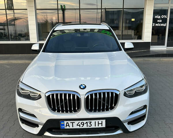 Белый БМВ Х3, объемом двигателя 2 л и пробегом 174 тыс. км за 24450 $, фото 1 на Automoto.ua