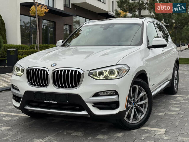Белый БМВ Х3, объемом двигателя 2 л и пробегом 135 тыс. км за 24500 $, фото 1 на Automoto.ua