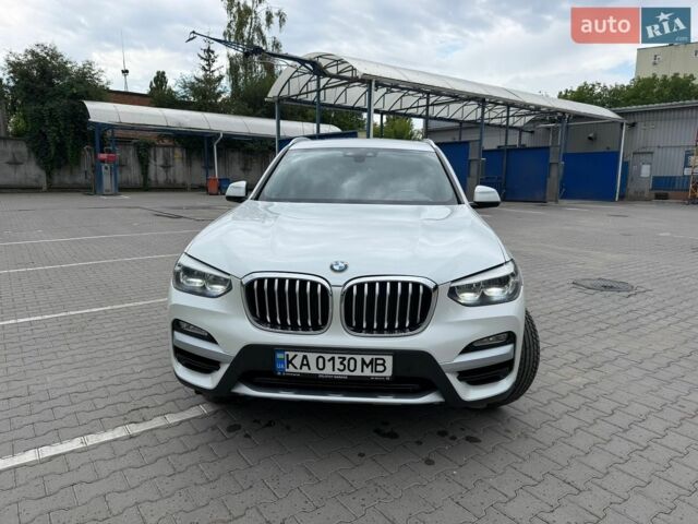 Белый БМВ Х3, объемом двигателя 2 л и пробегом 115 тыс. км за 24900 $, фото 1 на Automoto.ua