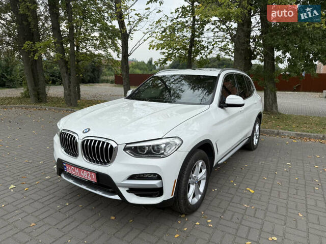 Белый БМВ Х3, объемом двигателя 2 л и пробегом 99 тыс. км за 25500 $, фото 1 на Automoto.ua