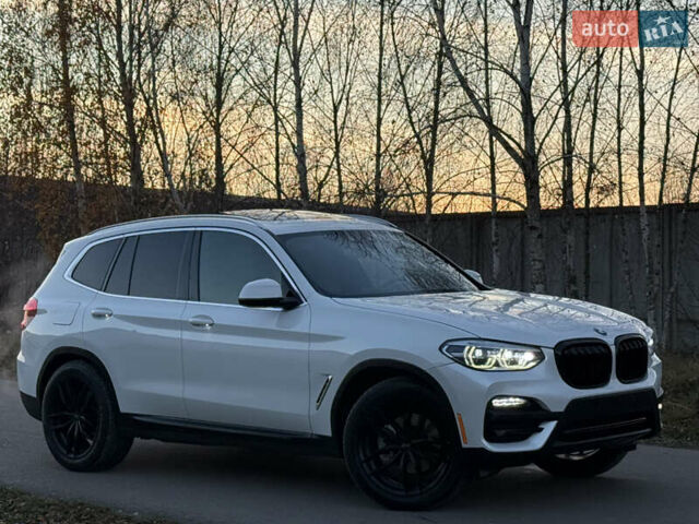 Белый БМВ Х3, объемом двигателя 2 л и пробегом 178 тыс. км за 21999 $, фото 1 на Automoto.ua