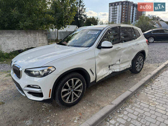Белый БМВ Х3, объемом двигателя 2 л и пробегом 125 тыс. км за 19500 $, фото 1 на Automoto.ua