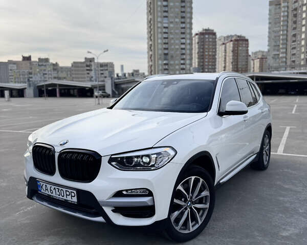 Білий БМВ Х3, об'ємом двигуна 2 л та пробігом 115 тис. км за 28500 $, фото 1 на Automoto.ua
