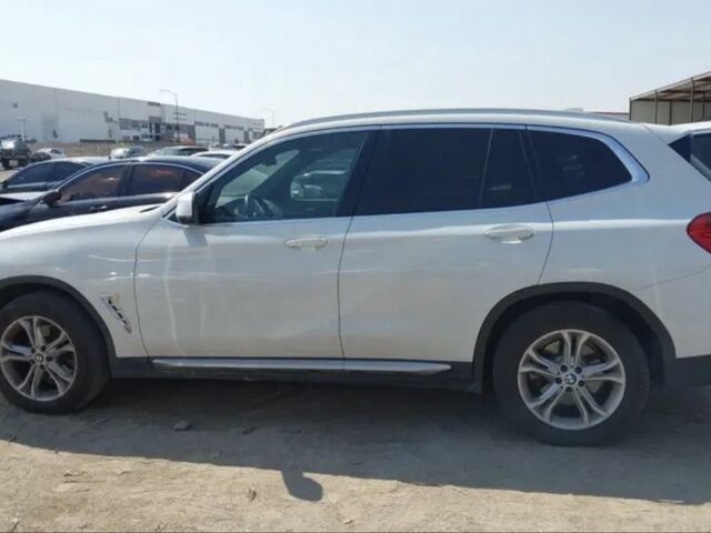 Белый БМВ Х3, объемом двигателя 0 л и пробегом 130 тыс. км за 414 $, фото 1 на Automoto.ua