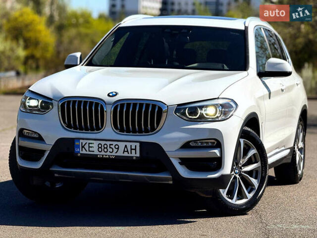 Белый БМВ Х3, объемом двигателя 2 л и пробегом 105 тыс. км за 28000 $, фото 1 на Automoto.ua
