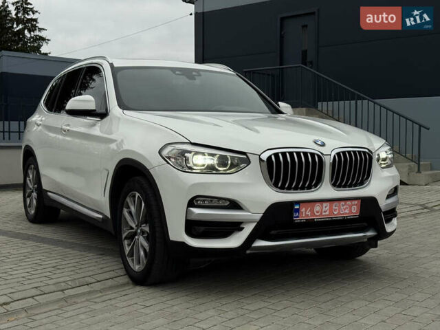 Білий БМВ Х3, об'ємом двигуна 2 л та пробігом 198 тис. км за 20800 $, фото 1 на Automoto.ua