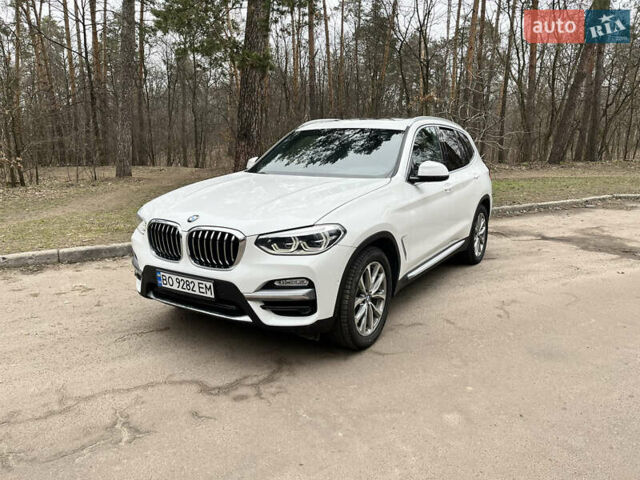Белый БМВ Х3, объемом двигателя 2 л и пробегом 70 тыс. км за 29500 $, фото 1 на Automoto.ua