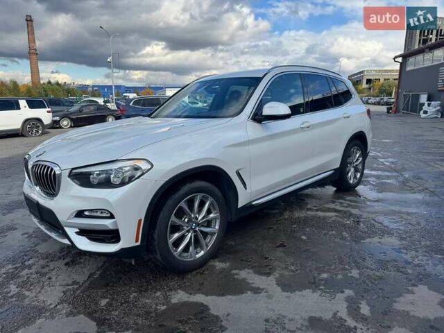 Белый БМВ Х3, объемом двигателя 2 л и пробегом 105 тыс. км за 24500 $, фото 1 на Automoto.ua