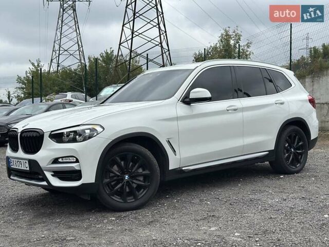 Білий БМВ Х3, об'ємом двигуна 2 л та пробігом 81 тис. км за 26500 $, фото 1 на Automoto.ua