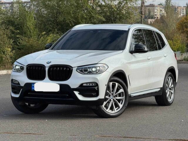 Білий БМВ Х3, об'ємом двигуна 0 л та пробігом 110 тис. км за 21000 $, фото 1 на Automoto.ua