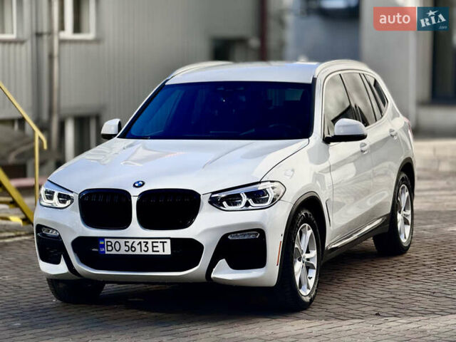Белый БМВ Х3, объемом двигателя 2 л и пробегом 60 тыс. км за 26700 $, фото 1 на Automoto.ua