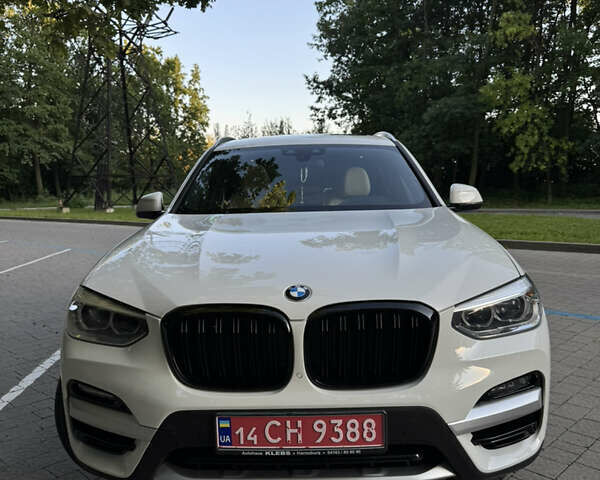 Белый БМВ Х3, объемом двигателя 2 л и пробегом 119 тыс. км за 28200 $, фото 1 на Automoto.ua
