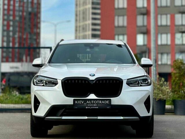 Белый БМВ Х3, объемом двигателя 2 л и пробегом 126 тыс. км за 39900 $, фото 1 на Automoto.ua