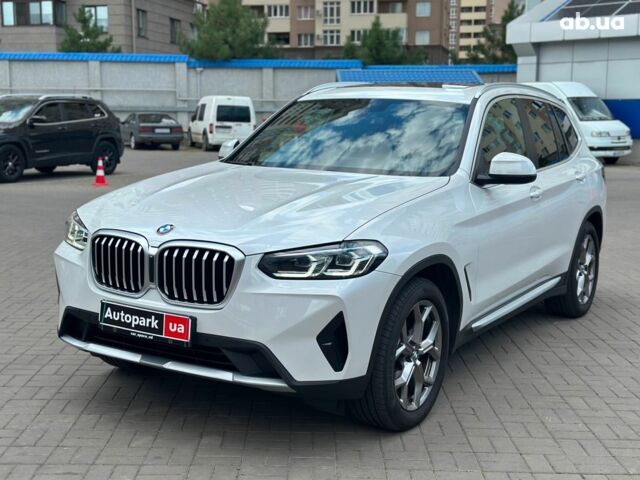 Білий БМВ Х3, об'ємом двигуна 2 л та пробігом 44 тис. км за 42990 $, фото 1 на Automoto.ua