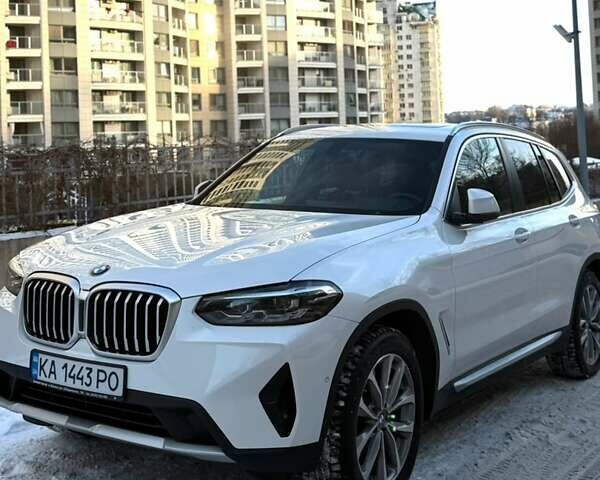 Білий БМВ Х3, об'ємом двигуна 2 л та пробігом 51 тис. км за 52000 $, фото 1 на Automoto.ua