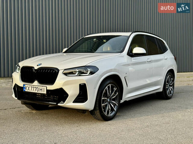 Белый БМВ Х3, объемом двигателя 2 л и пробегом 11 тыс. км за 49900 $, фото 1 на Automoto.ua