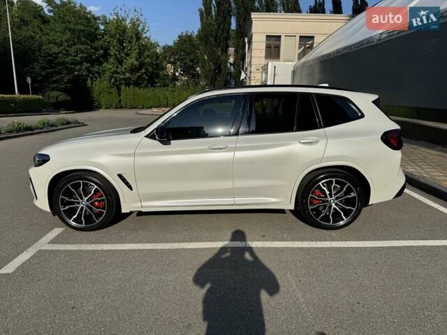 Белый БМВ Х3, объемом двигателя 3 л и пробегом 12 тыс. км за 63999 $, фото 1 на Automoto.ua