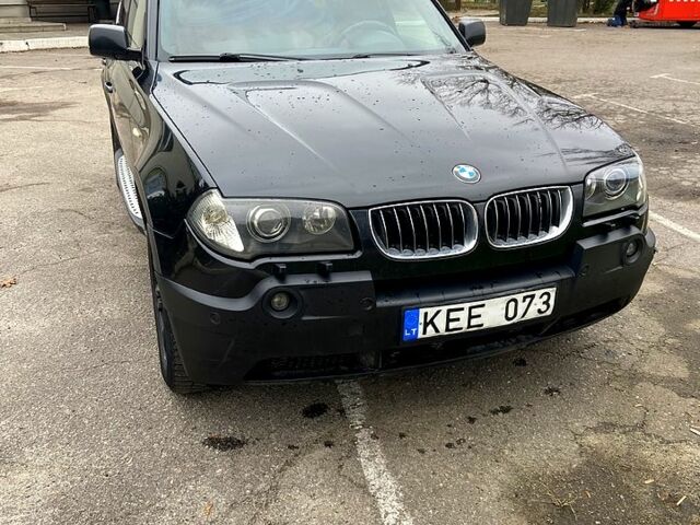 Черный БМВ Х3, объемом двигателя 3 л и пробегом 313 тыс. км за 5500 $, фото 1 на Automoto.ua