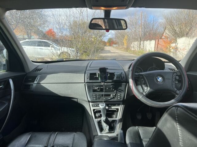 Черный БМВ Х3, объемом двигателя 2 л и пробегом 160 тыс. км за 3500 $, фото 1 на Automoto.ua