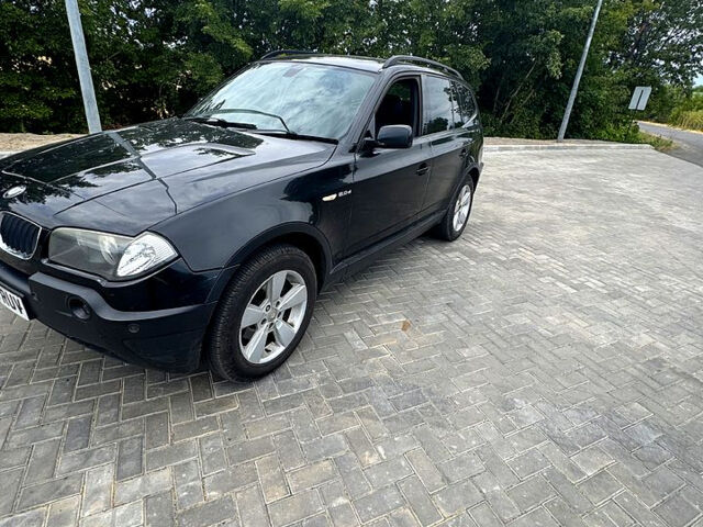 Черный БМВ Х3, объемом двигателя 2 л и пробегом 200 тыс. км за 3400 $, фото 1 на Automoto.ua