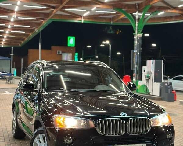 Чорний БМВ Х3, об'ємом двигуна 2 л та пробігом 144 тис. км за 17950 $, фото 1 на Automoto.ua