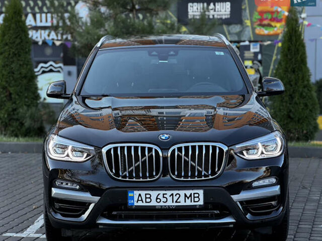 Чорний БМВ Х3, об'ємом двигуна 2 л та пробігом 147 тис. км за 26999 $, фото 1 на Automoto.ua