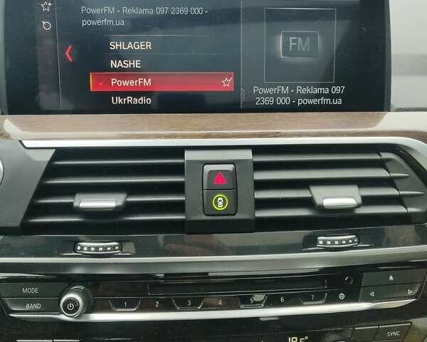 Черный БМВ Х3, объемом двигателя 2 л и пробегом 150 тыс. км за 27999 $, фото 1 на Automoto.ua